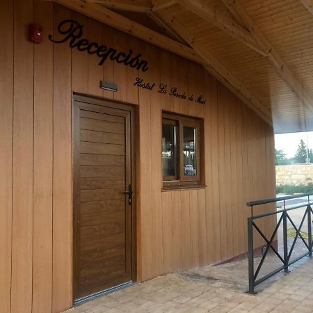 Hostal La Posada De Mari Ла-Кабрера Экстерьер фото