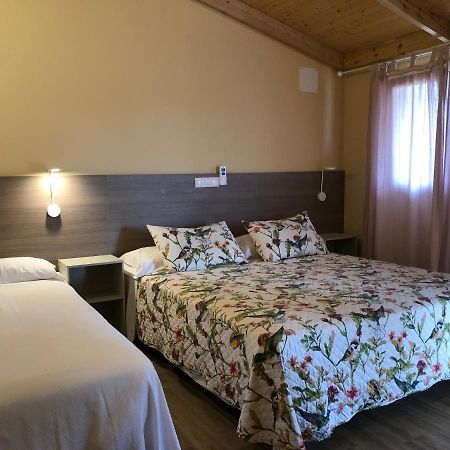 Hostal La Posada De Mari Ла-Кабрера Экстерьер фото