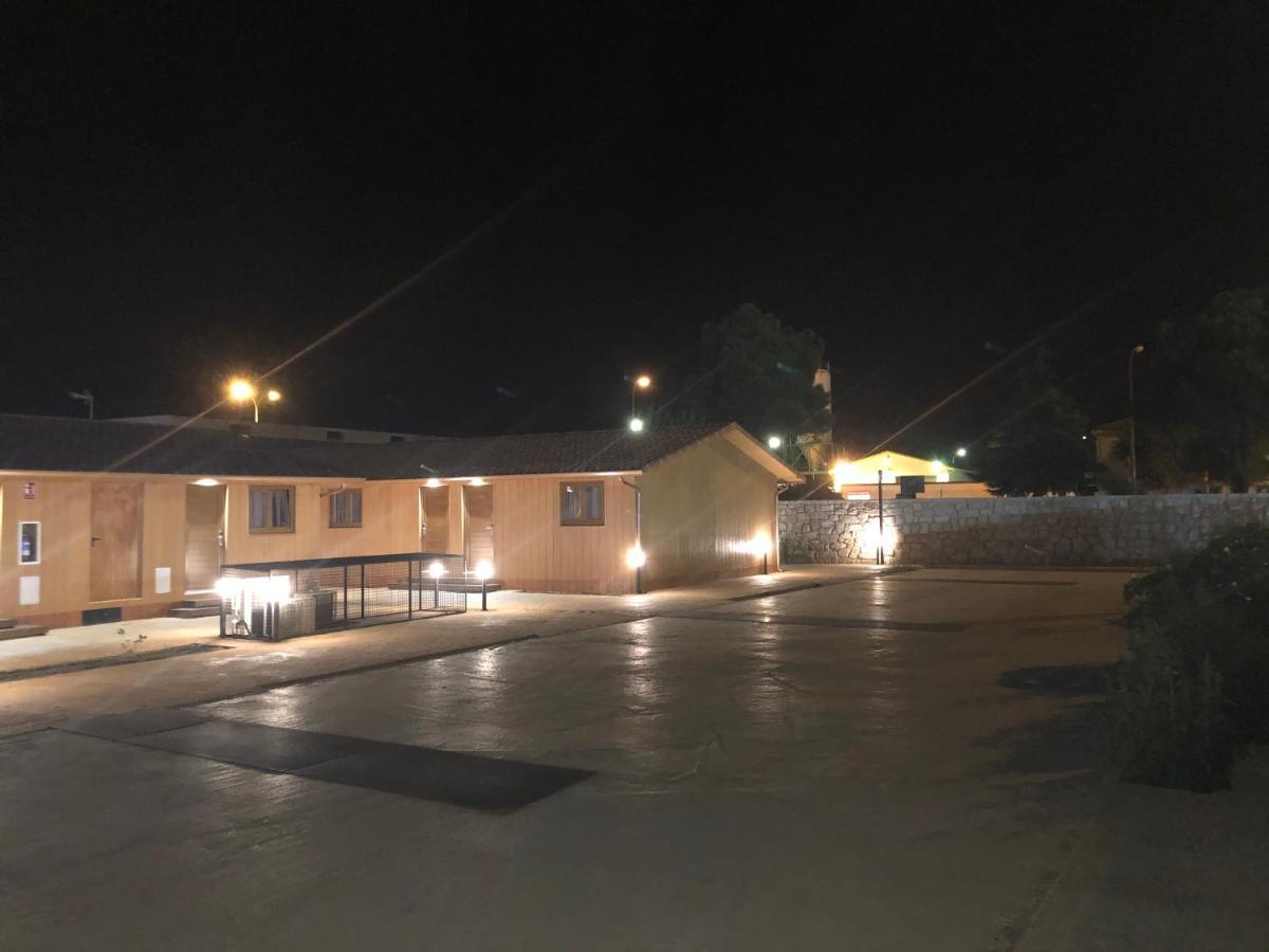 Hostal La Posada De Mari Ла-Кабрера Экстерьер фото